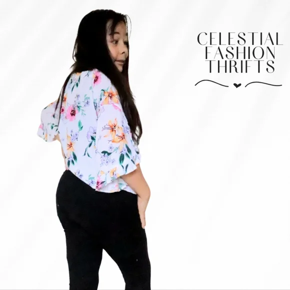 BERSHKA OFF SHOULDER WOMENS SIZE MEDIUM FLORAL TOP - Picture 3 of 3